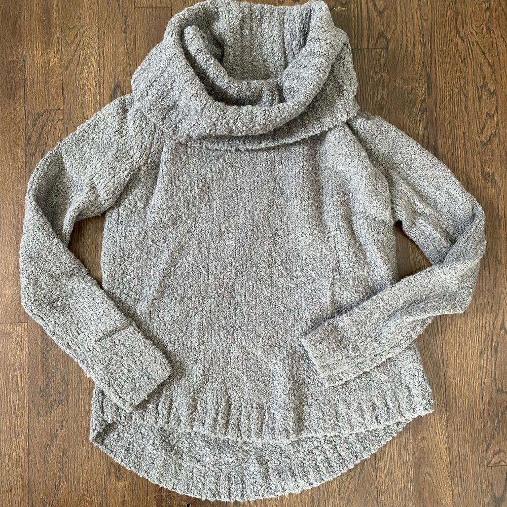 Comfy Grey Turtleneck Sweater